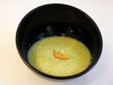 Soupe détox : fenouil, courgette, fanes de radis et citron confit