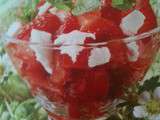 Salade de fraises, tomates et feta a la menthe