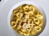 Tortellini in brodo