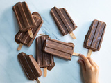 Bâtonnets glacés au chocolat maison