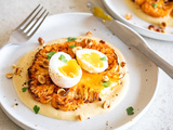 Chou-fleur rôti, œuf mollet et sauce onctueuse qui nourrit