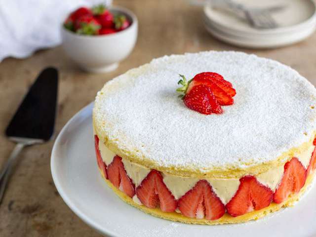 Recette Fraisier Facile Les Recettes De Fraisier Les Plus Faciles Et Rapides