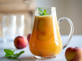 Thé glacé à la pêche