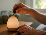 Quelles huiles essentielles aident réellement à mieux dormir